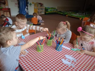 „VODE BOLA DANÁ ČAROVNÁ MOC BYŤ MIAZGOU ŽIVOTA NA ZEMI.“