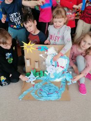 „VODE BOLA DANÁ ČAROVNÁ MOC BYŤ MIAZGOU ŽIVOTA NA ZEMI.“