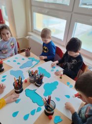 „VODE BOLA DANÁ ČAROVNÁ MOC BYŤ MIAZGOU ŽIVOTA NA ZEMI.“