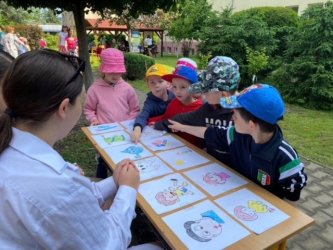 Evička nám ochorela