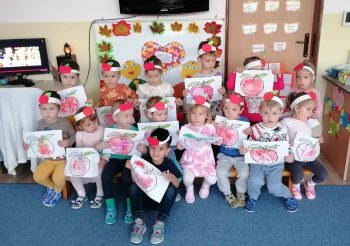  Medzinárodný deň jablka