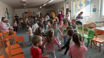 Bubnová show v materskej škole