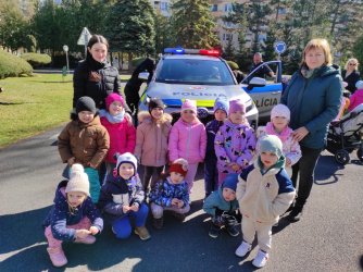 Deti v materskej škole zažili ukážku policajnej práce
