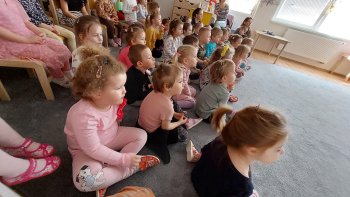 Opäť k nám zavítalo divadielko